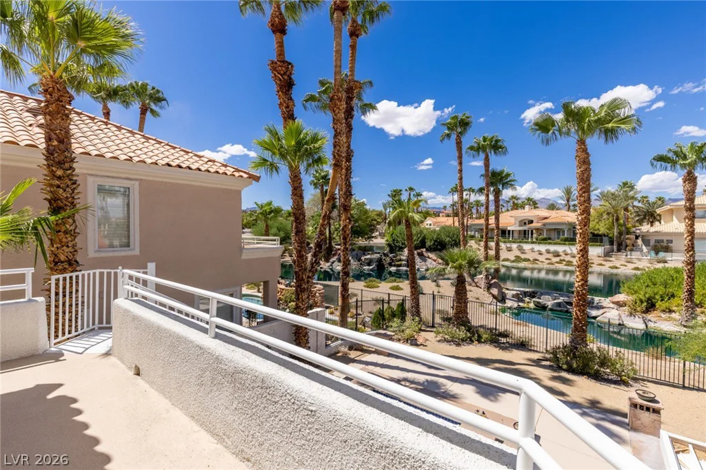 8812 Rainbow Ridge, Las Vegas, NV 89117