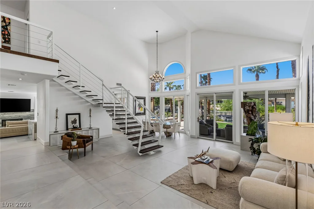 8812 Rainbow Ridge, Las Vegas, NV 89117