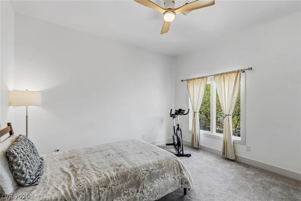 8812 Rainbow Ridge, Las Vegas, NV 89117