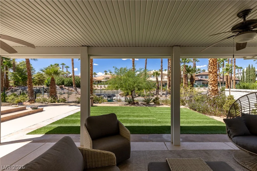 8812 Rainbow Ridge, Las Vegas, NV 89117