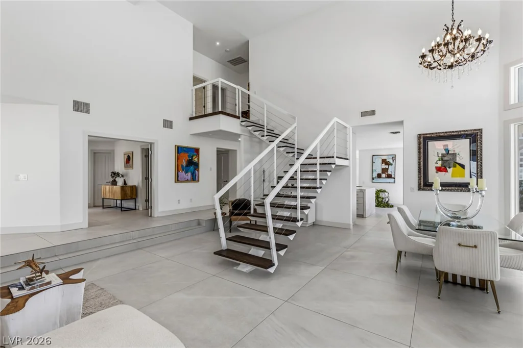 8812 Rainbow Ridge, Las Vegas, NV 89117