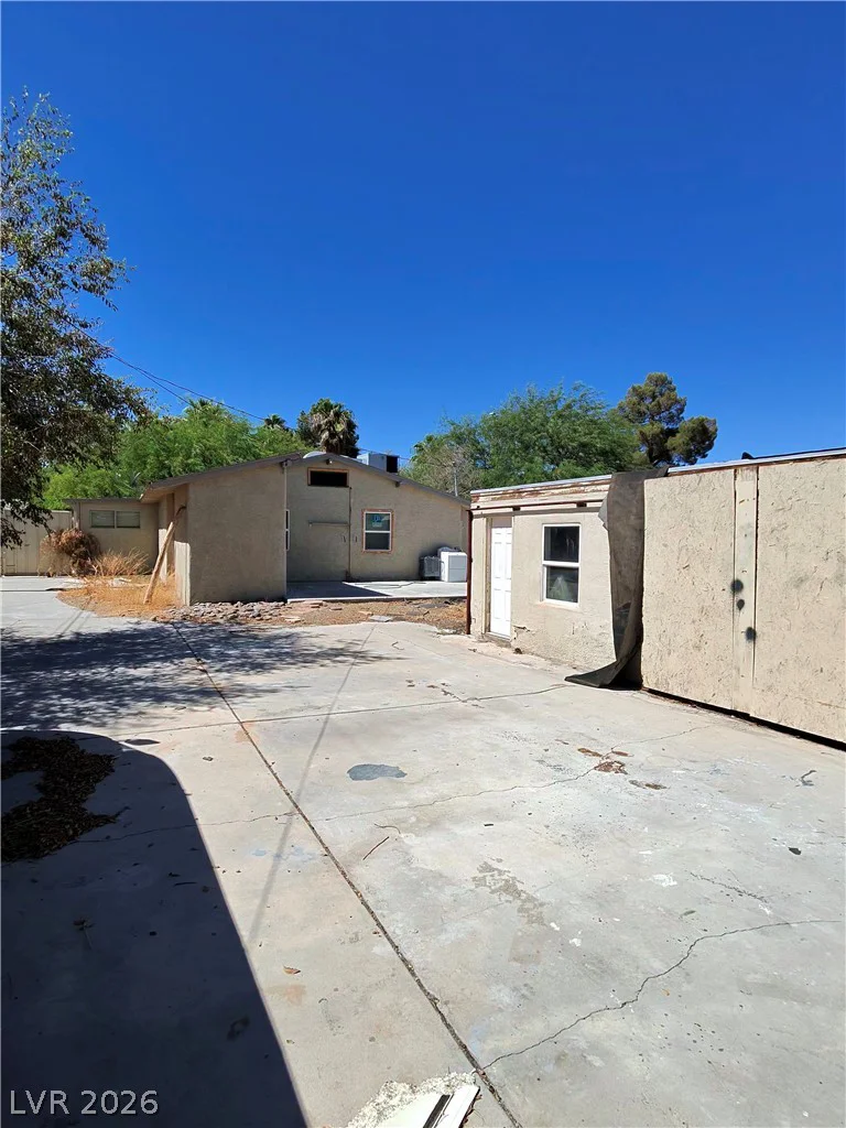 1217 10th, Las Vegas, NV 89104
