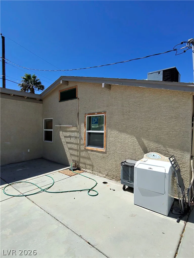 1217 10th, Las Vegas, NV 89104