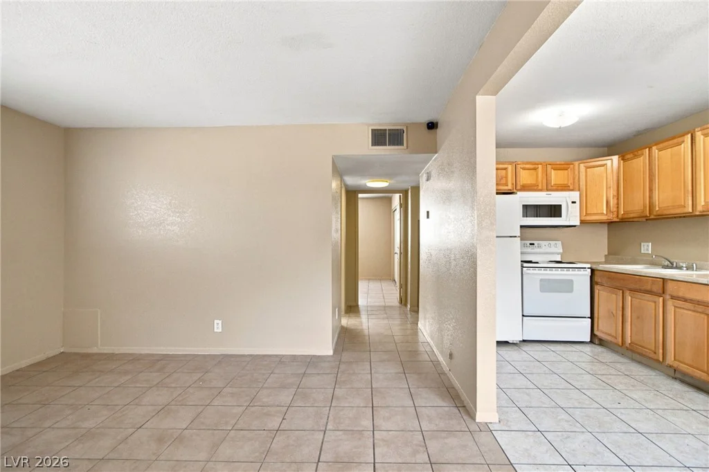 212 Orland, Las Vegas, NV 89107