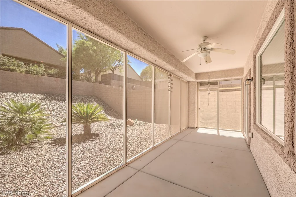 2512 Cosmic Dust, Henderson, NV 89044