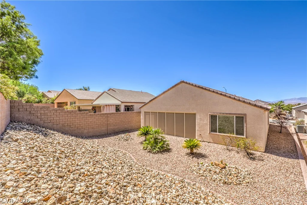 2512 Cosmic Dust, Henderson, NV 89044