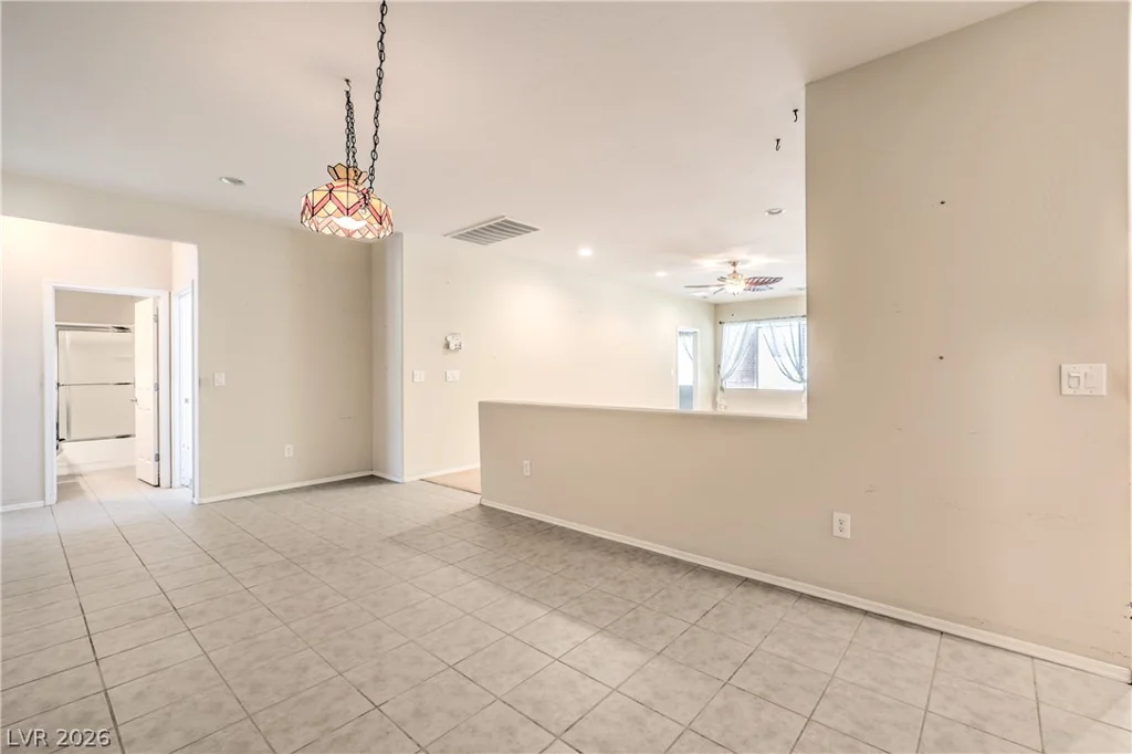 2512 Cosmic Dust, Henderson, NV 89044