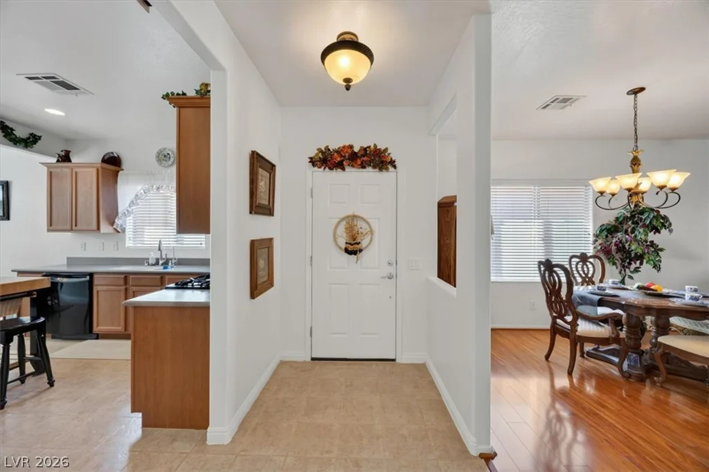6044 Tokara, Las Vegas, NV 89122
