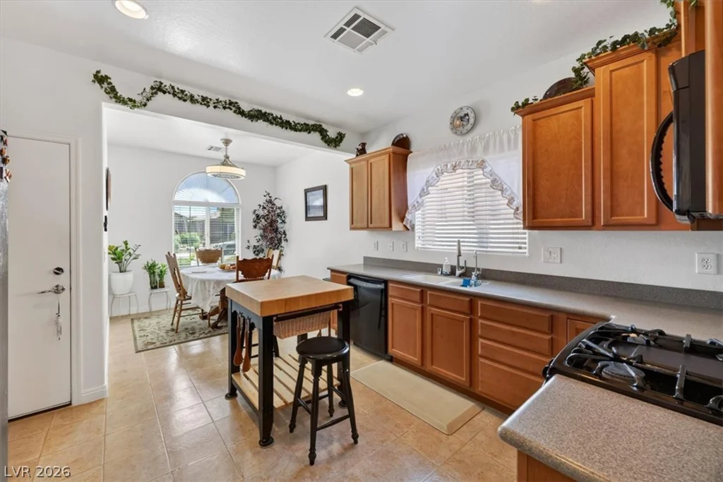 6044 Tokara, Las Vegas, NV 89122
