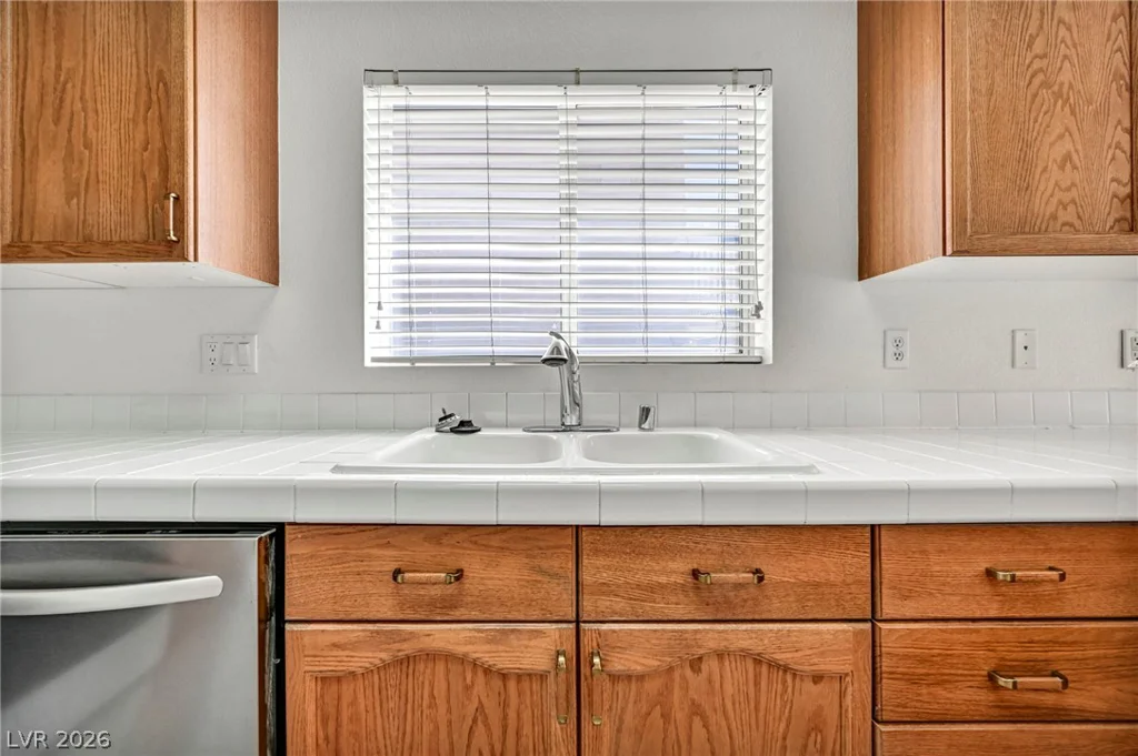 89 Saint Johns Wood, Henderson, NV 89002