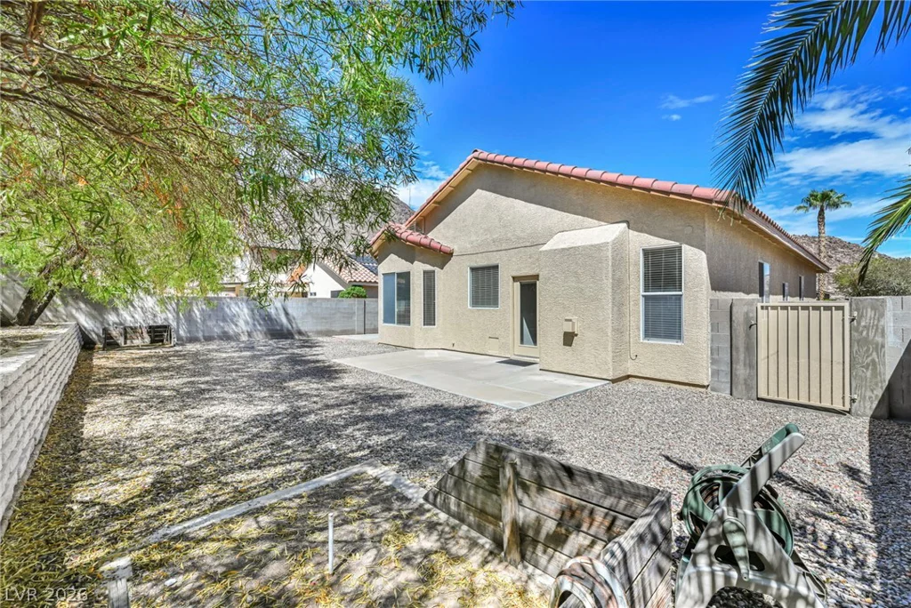 89 Saint Johns Wood, Henderson, NV 89002