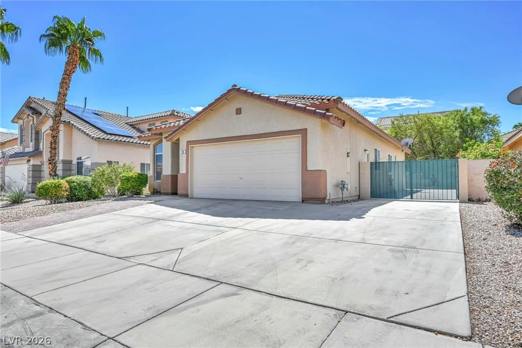 89 Saint Johns Wood, Henderson, NV 89002