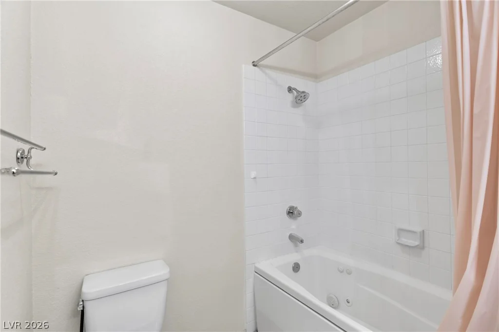 5602 Calais, Las Vegas, NV 89118