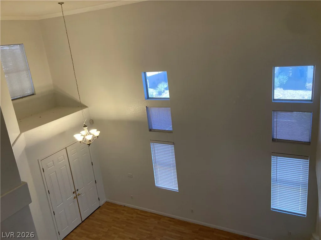8877 Waltzing Waters, Las Vegas, NV 89147