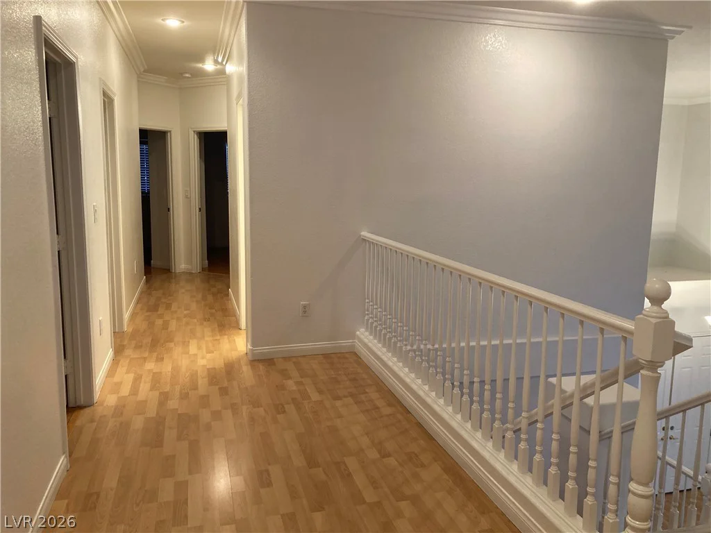 8877 Waltzing Waters, Las Vegas, NV 89147