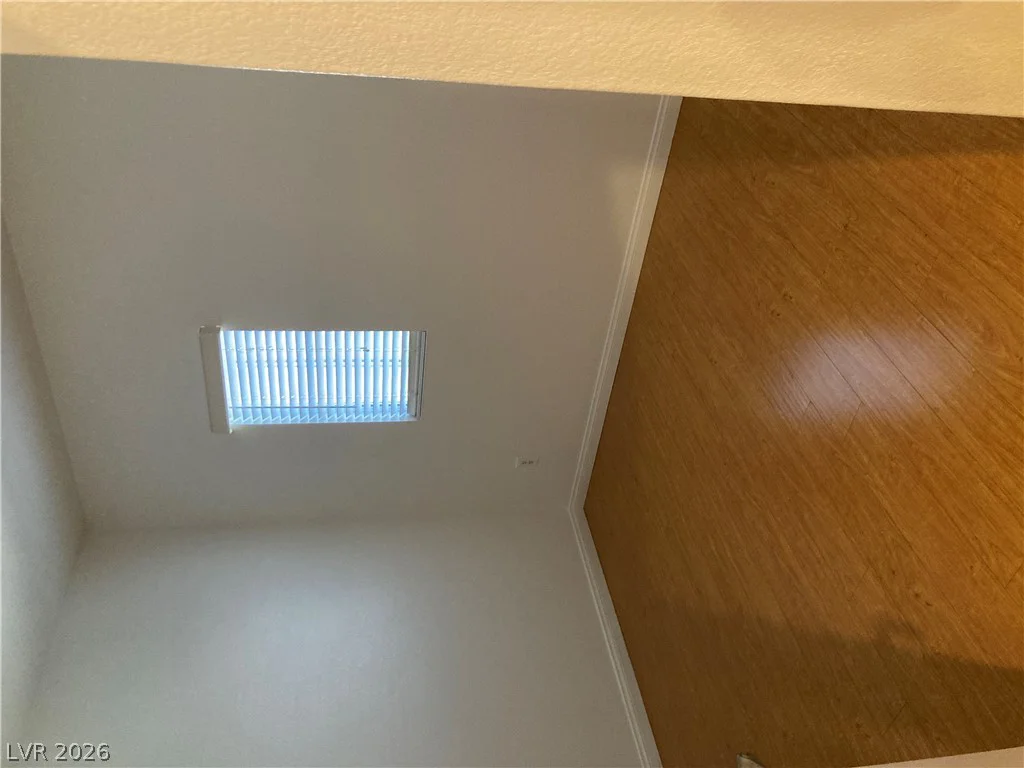 8877 Waltzing Waters, Las Vegas, NV 89147