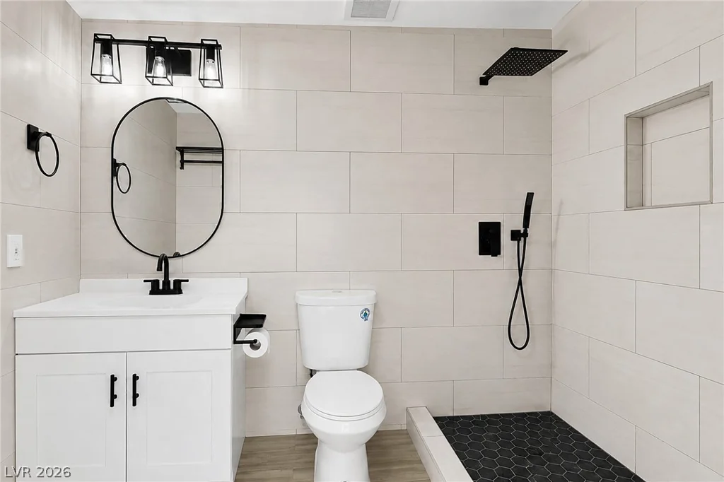 3157 Batavia, Las Vegas, NV 89102