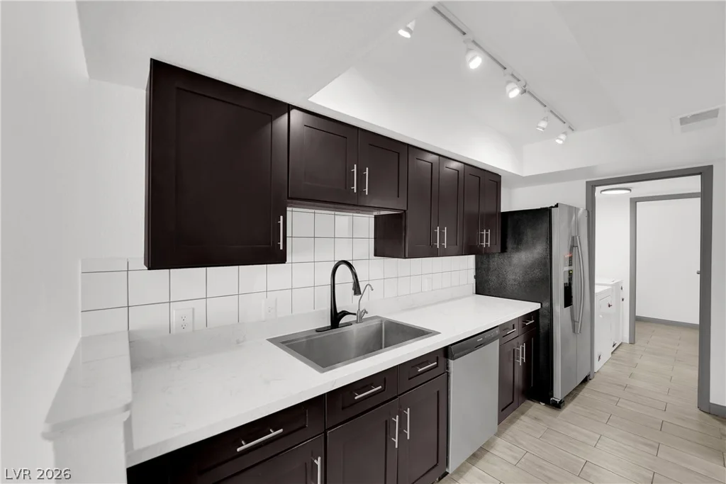 3157 Batavia, Las Vegas, NV 89102