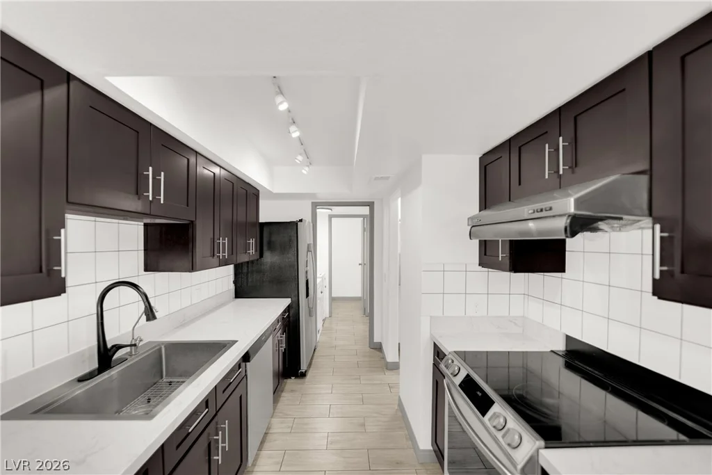 3157 Batavia, Las Vegas, NV 89102