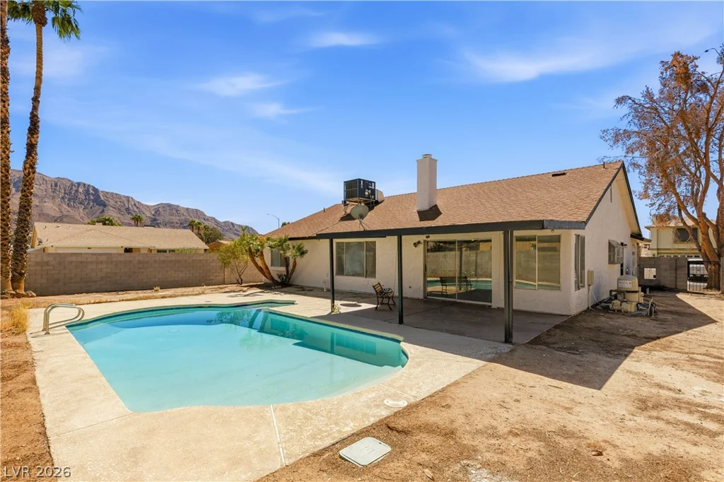 6058 Mirror Lake, Las Vegas, NV 89110