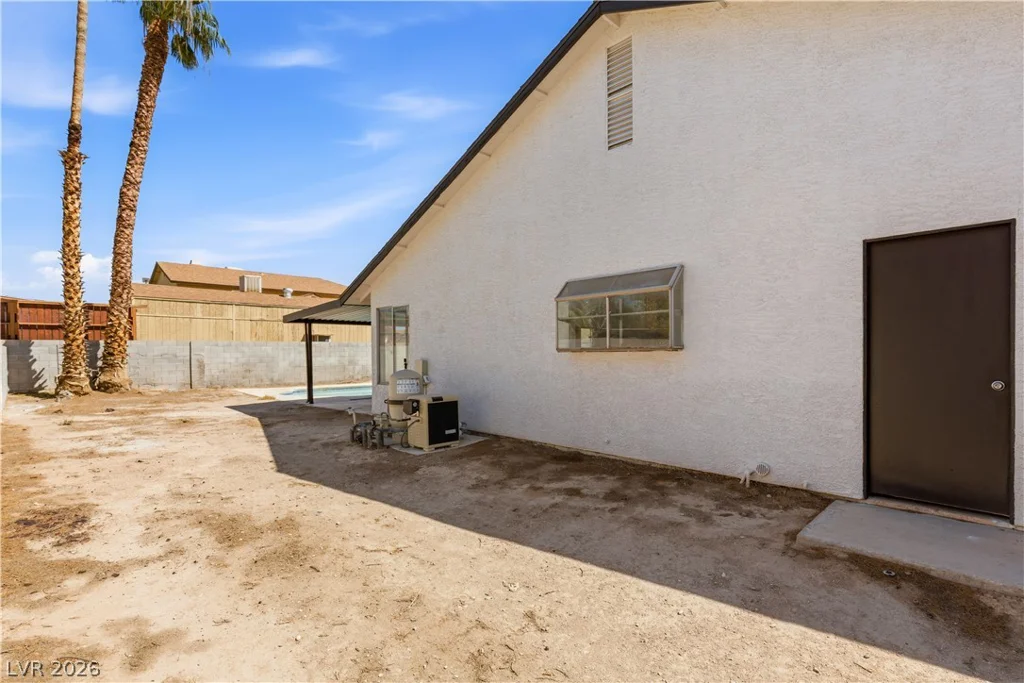 6058 Mirror Lake, Las Vegas, NV 89110