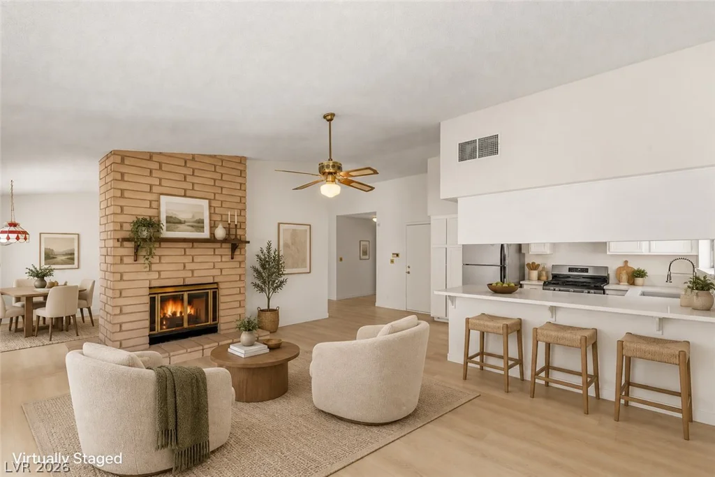 6058 Mirror Lake, Las Vegas, NV 89110