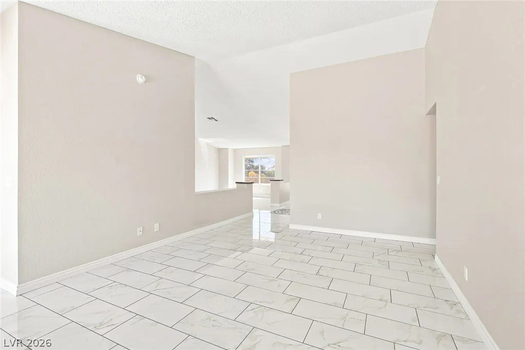 6356 Mint Frost, Las Vegas, NV 89108