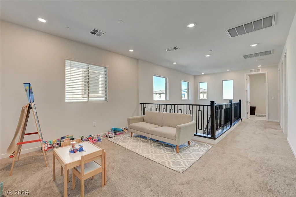 103 Medianoche, Las Vegas, NV 89138