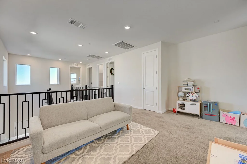 103 Medianoche, Las Vegas, NV 89138