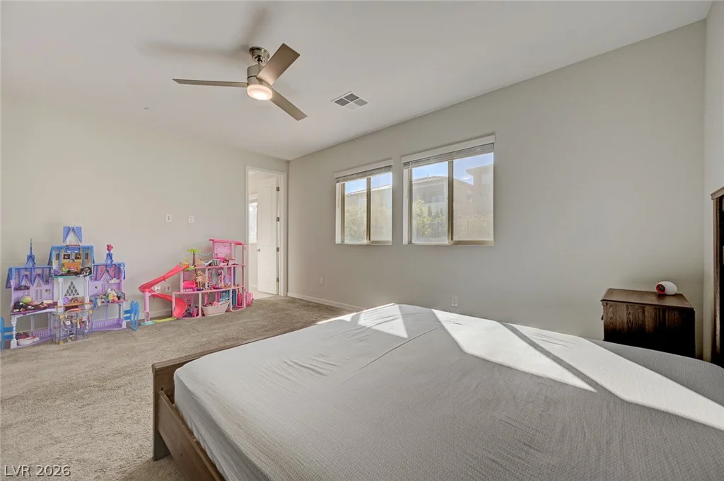 103 Medianoche, Las Vegas, NV 89138