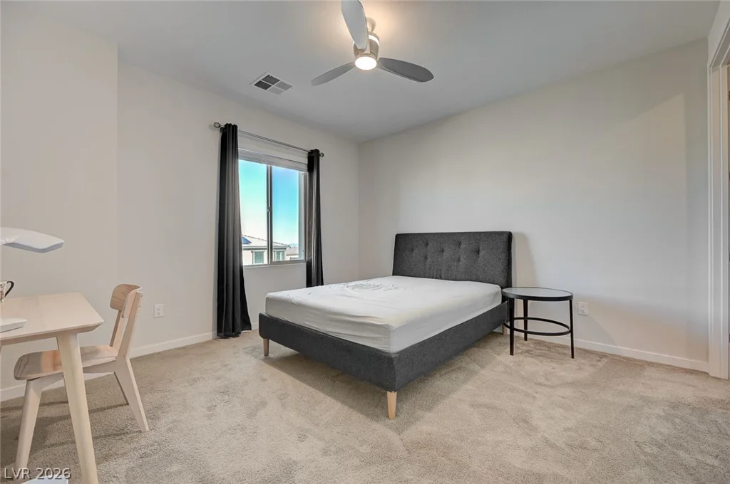 103 Medianoche, Las Vegas, NV 89138