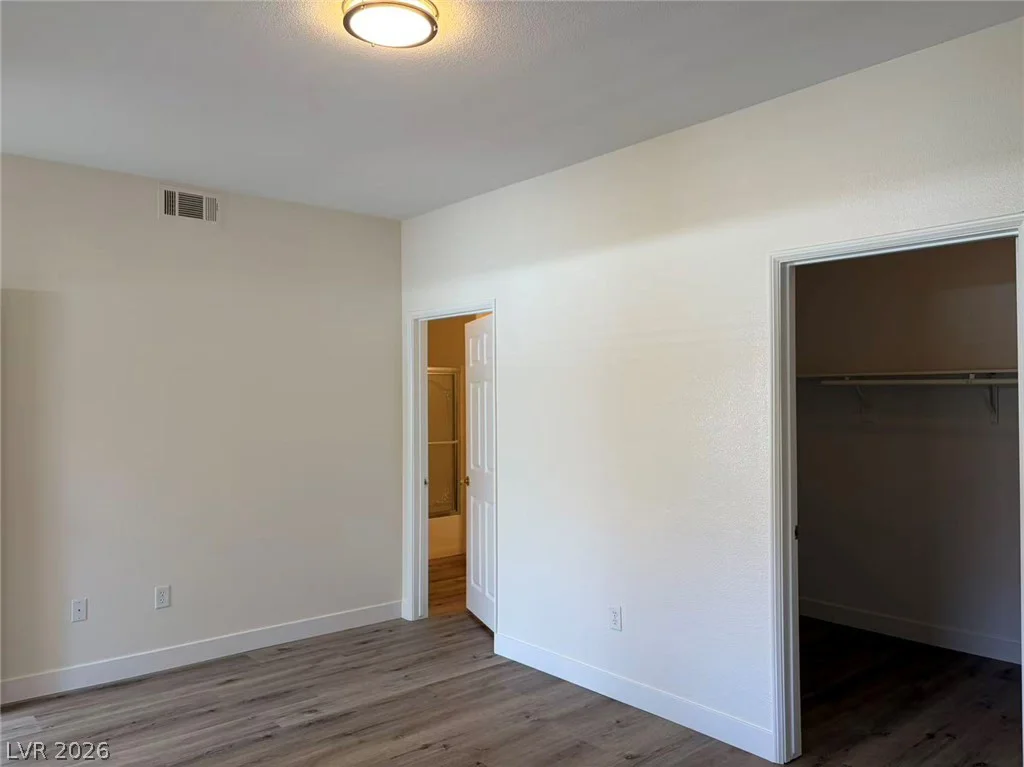 9580 Reno, Las Vegas, NV 89148
