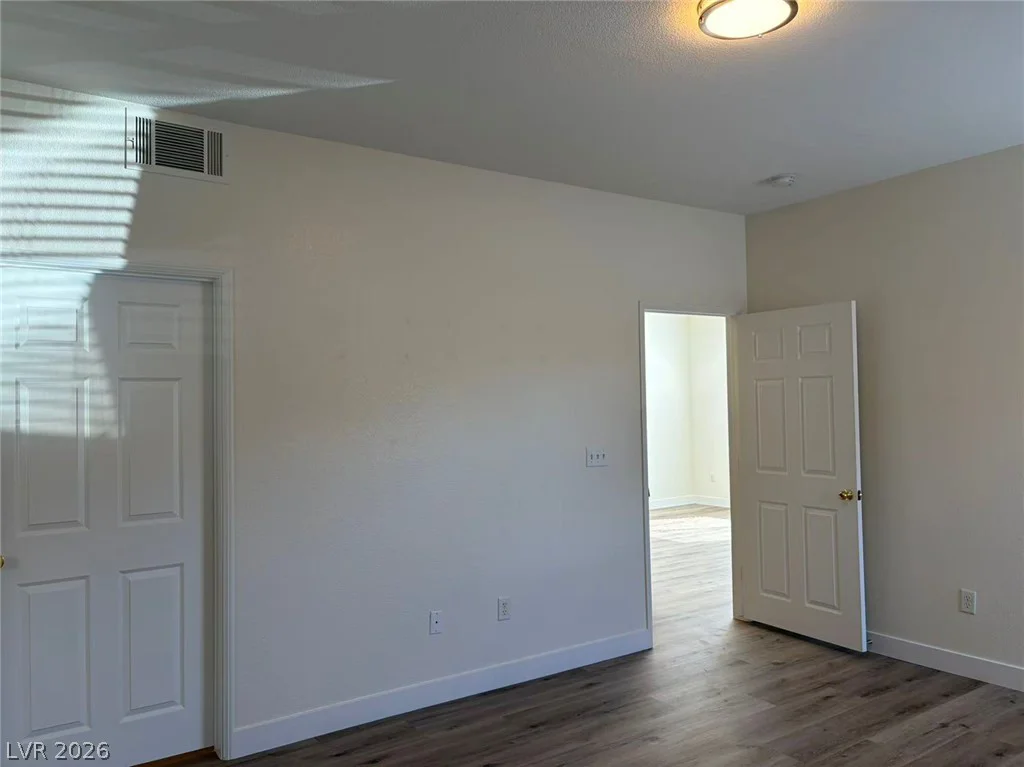 9580 Reno, Las Vegas, NV 89148