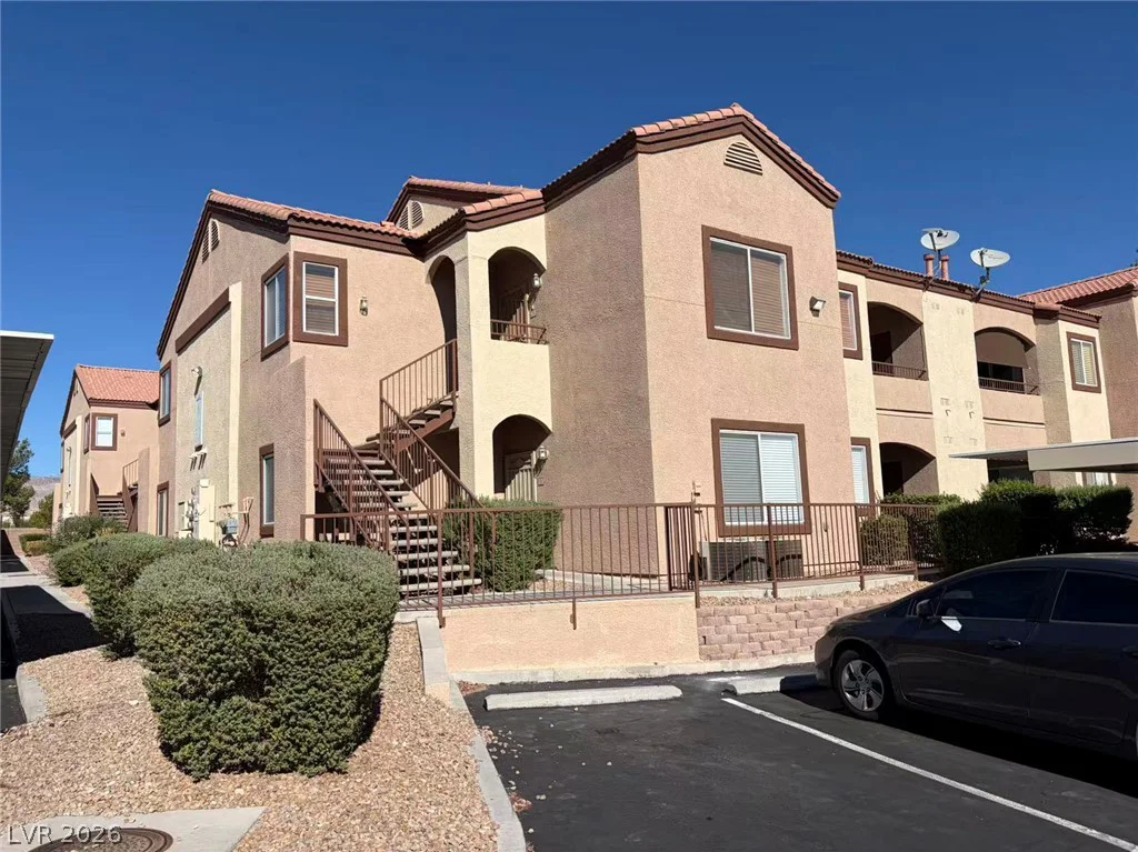 9580 Reno, Las Vegas, NV 89148
