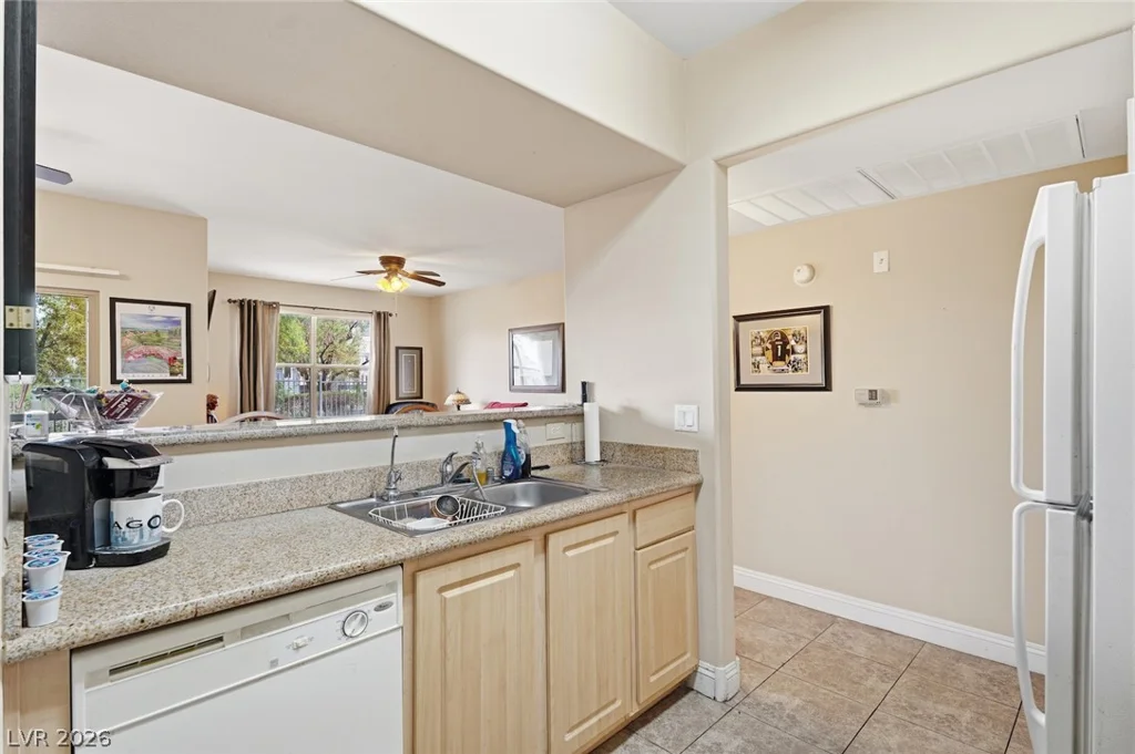 8000 Badura, Las Vegas, NV 89113