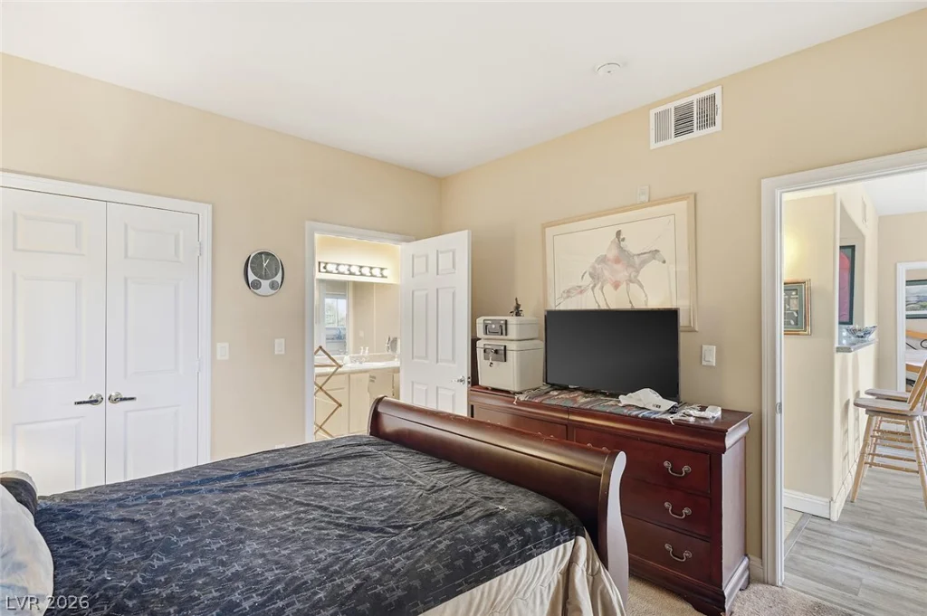 8000 Badura, Las Vegas, NV 89113