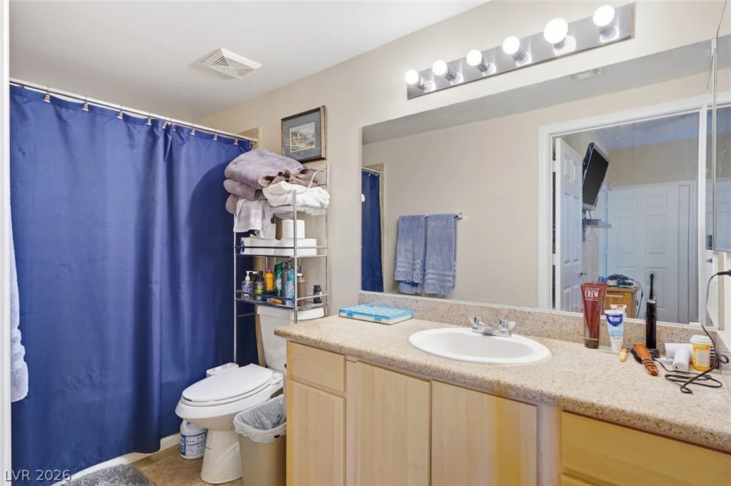 8000 Badura, Las Vegas, NV 89113