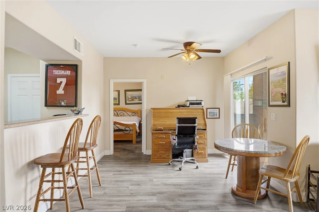 8000 Badura, Las Vegas, NV 89113