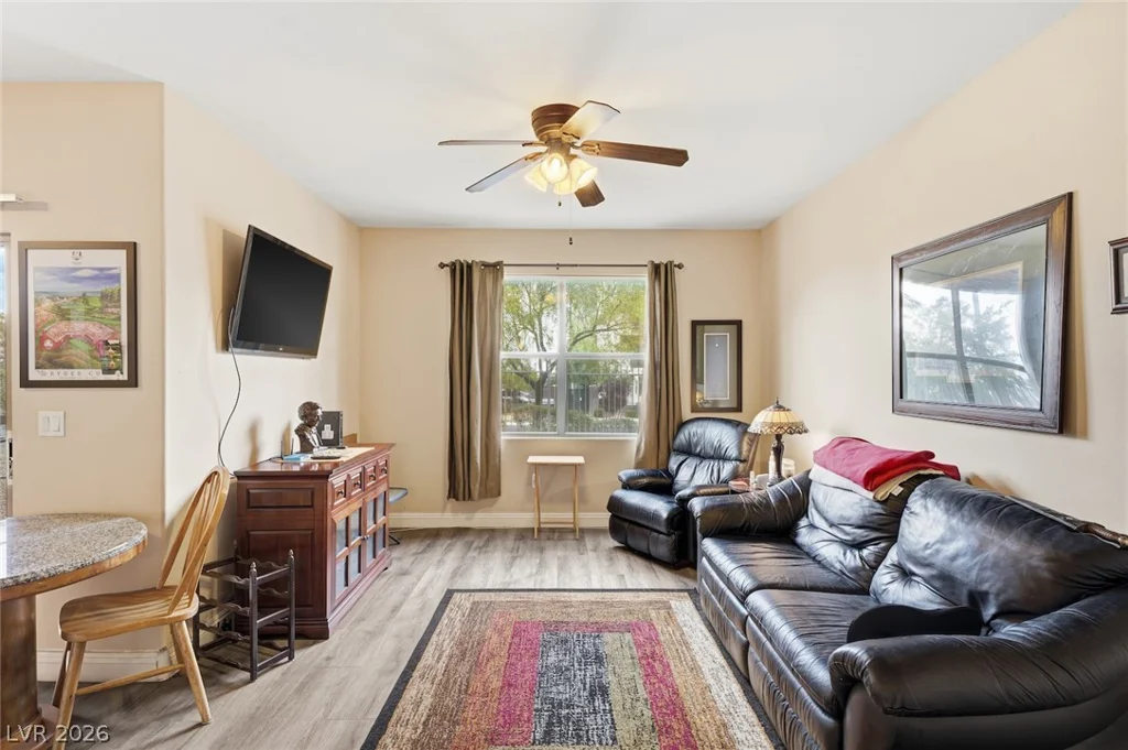 8000 Badura, Las Vegas, NV 89113