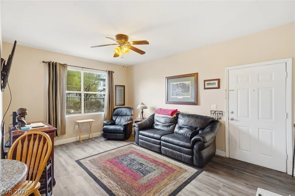 8000 Badura, Las Vegas, NV 89113