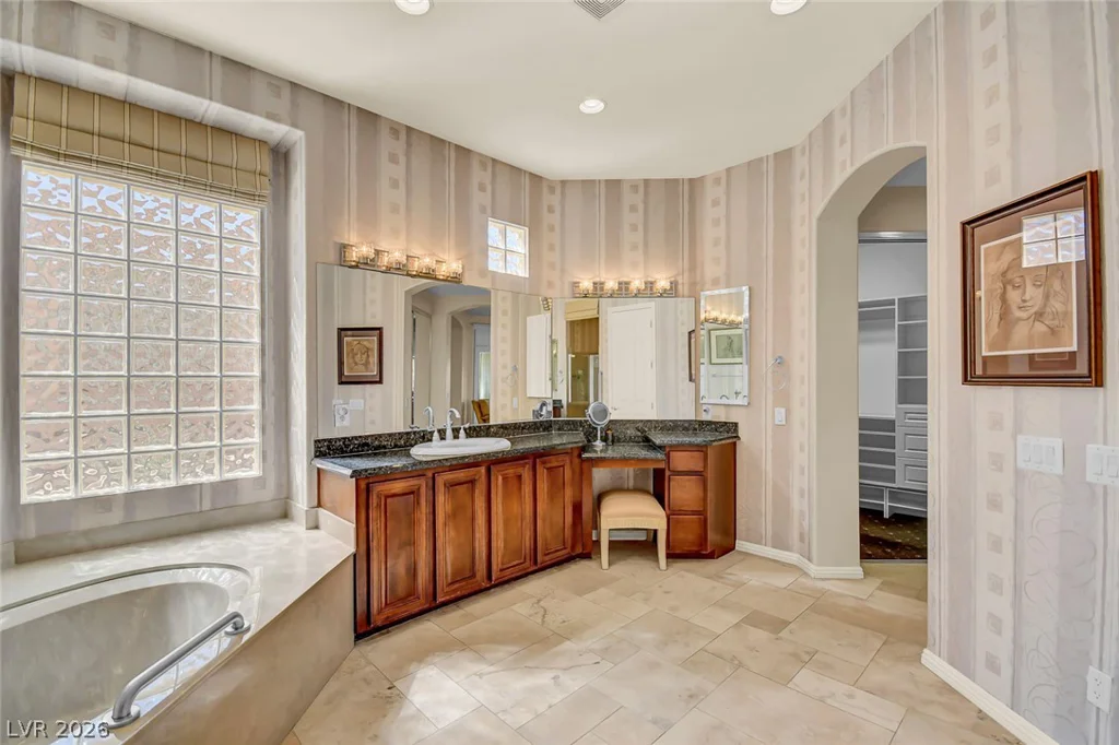 10266 Romantico, Las Vegas, NV 89135