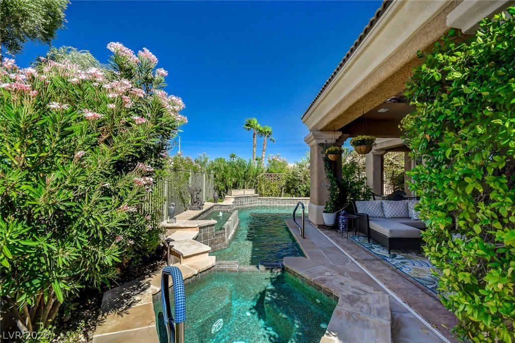 10266 Romantico, Las Vegas, NV 89135