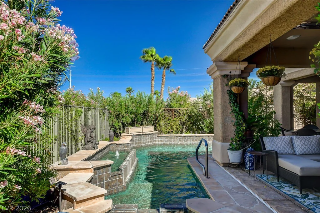 10266 Romantico, Las Vegas, NV 89135