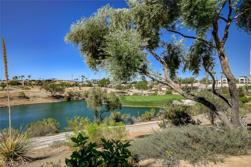 10266 Romantico, Las Vegas, NV 89135