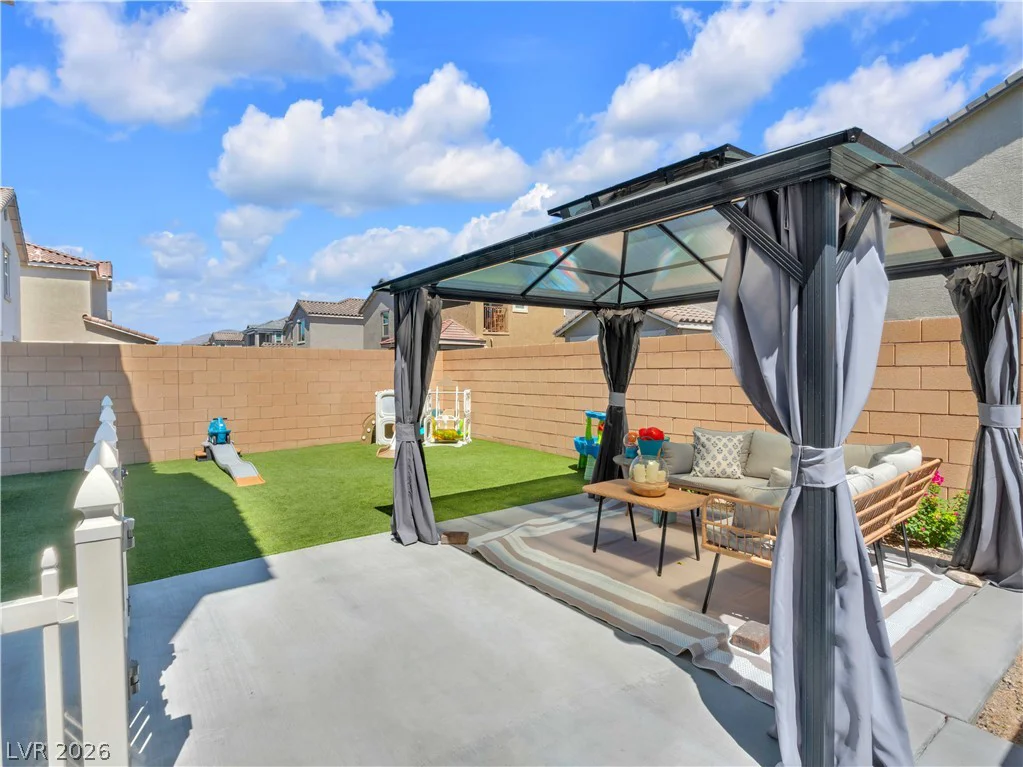 5028 Serene Skies, Las Vegas, NV 89130