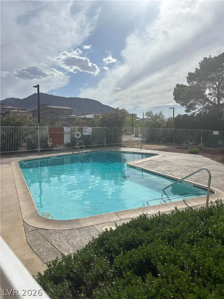 305 Van Wagenen, Henderson, NV 89015