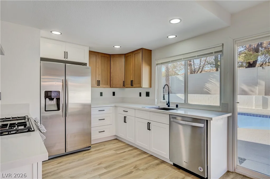 3846 Valley Meadow, Las Vegas, NV 89120
