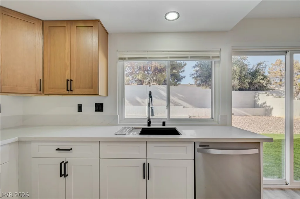 3846 Valley Meadow, Las Vegas, NV 89120