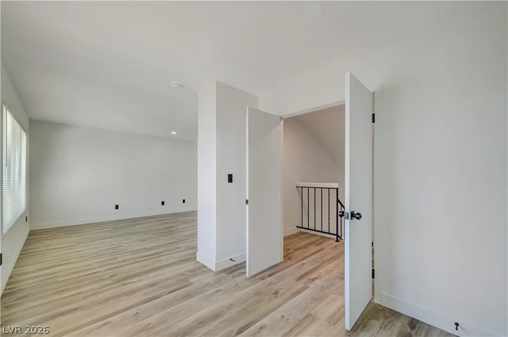 3846 Valley Meadow, Las Vegas, NV 89120