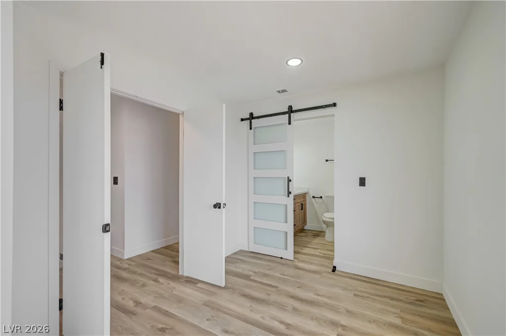 3846 Valley Meadow, Las Vegas, NV 89120